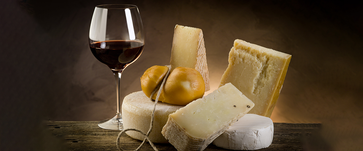 Какой сыр подходит к вину: лучшее сочетание