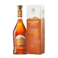 Алкогольный напиток Арарат Apricot 0,5л 35% в подарочной коробке